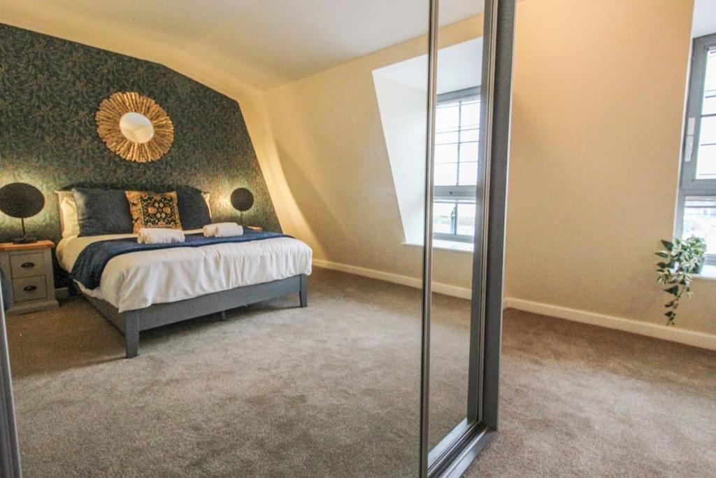 Luxurious 1 Bed Apartment With Free Parking 노팅엄 외부 사진
